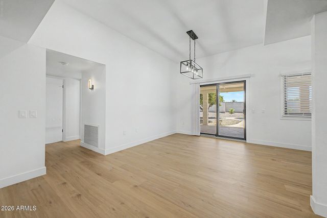 11001 W GRANADA Drive, Sun City, AZ 85373