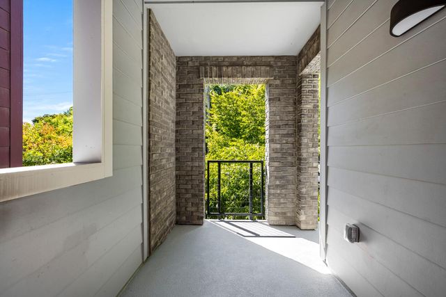 425 10th St, Sacramento, CA 95814