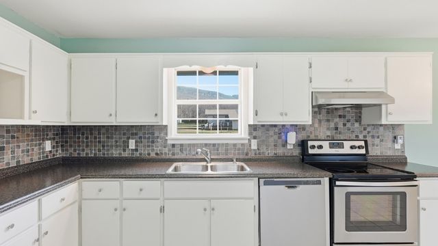 125 Pickett Drive, Whitwell, TN 37397