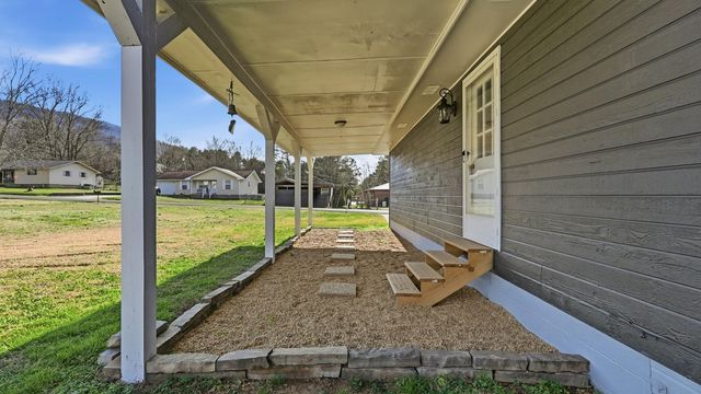 125 Pickett Drive, Whitwell, TN 37397