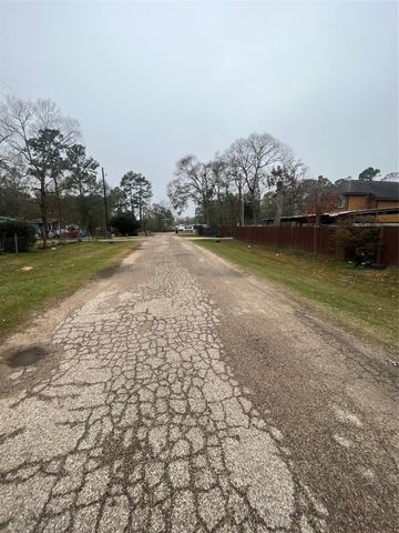 17750 Dean Court, Conroe, TX 77302