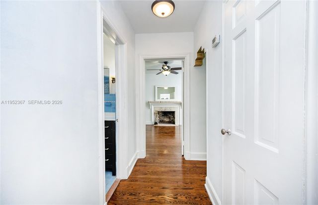 3569 Avocado Ave, Coconut Grove, FL 33133