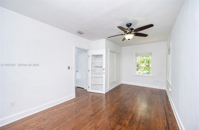 3569 Avocado Ave, Coconut Grove, FL 33133