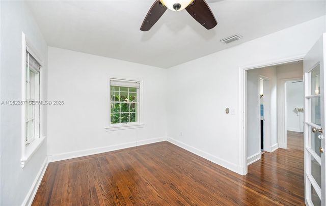 3569 Avocado Ave, Coconut Grove, FL 33133