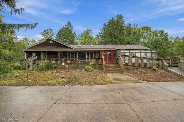 1365 Hillandale Drive, Bath, OH 44333