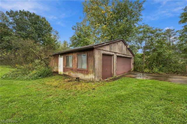 1365 Hillandale Drive, Bath, OH 44333