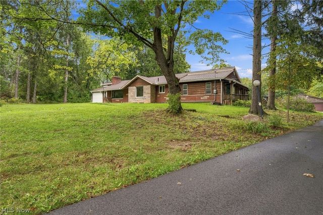 1365 Hillandale Drive, Bath, OH 44333