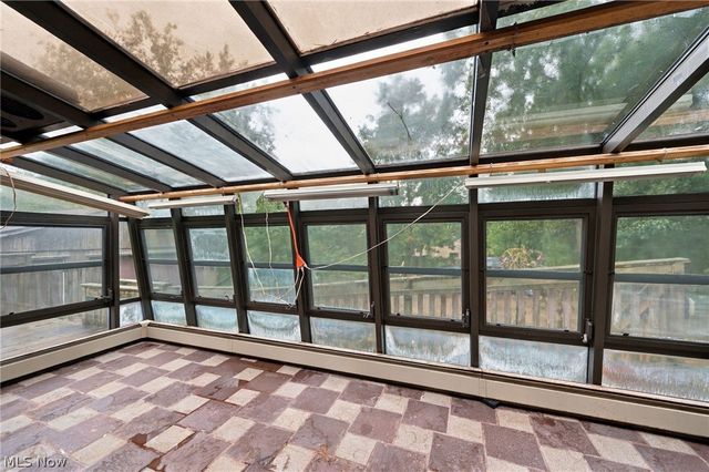 1365 Hillandale Drive, Bath, OH 44333