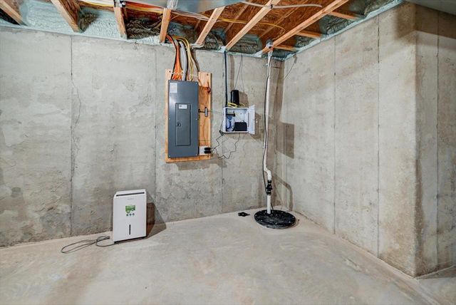 5949 Vintage Birch Way, Mcfarland, WI 53558