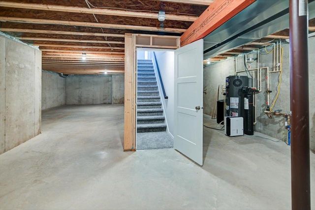 5949 Vintage Birch Way, Mcfarland, WI 53558