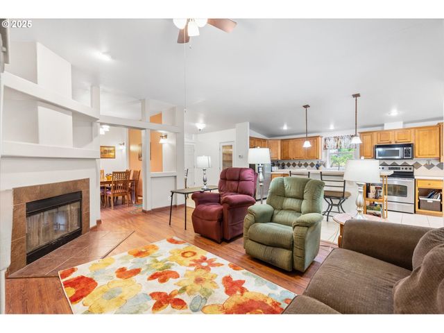 124 SOLO MEADOWS Ln, Longview, WA 98632