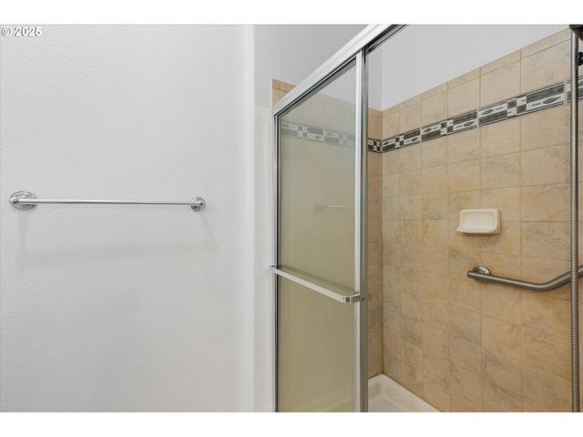 124 SOLO MEADOWS Ln, Longview, WA 98632