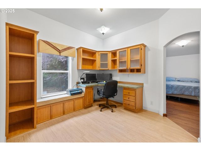 124 SOLO MEADOWS Ln, Longview, WA 98632