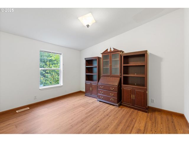 124 SOLO MEADOWS Ln, Longview, WA 98632