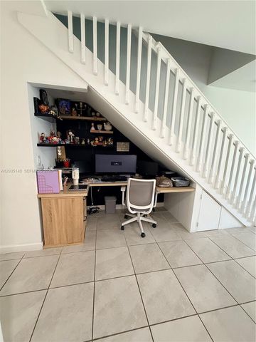 25441 SW 109th Ave, Homestead, FL 33032