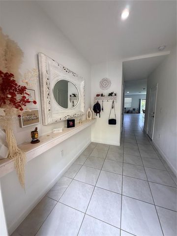 25441 SW 109th Ave, Homestead, FL 33032