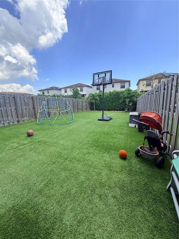 25441 SW 109th Ave, Homestead, FL 33032