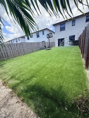 25441 SW 109th Ave, Homestead, FL 33032