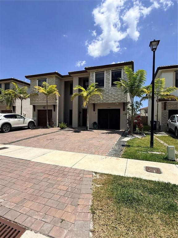 25441 SW 109th Ave, Homestead, FL 33032