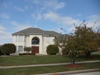 6923 Fieldstone Drive, Burr Ridge, IL 60527