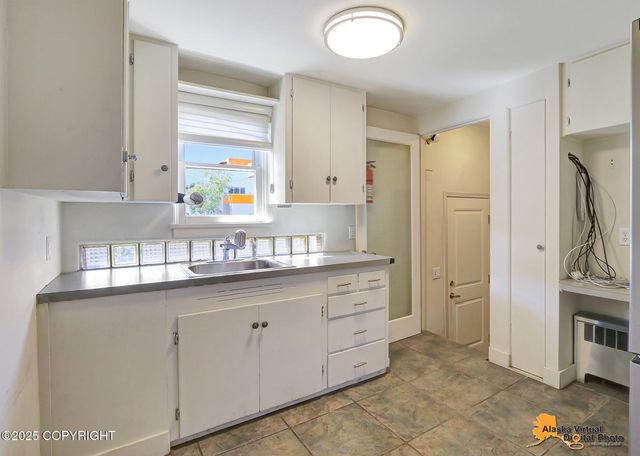 124 E 7th Avenue, Anchorage, AK 99501
