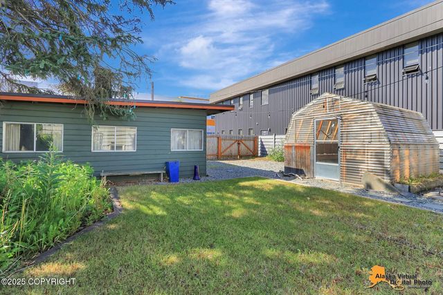 124 E 7th Avenue, Anchorage, AK 99501