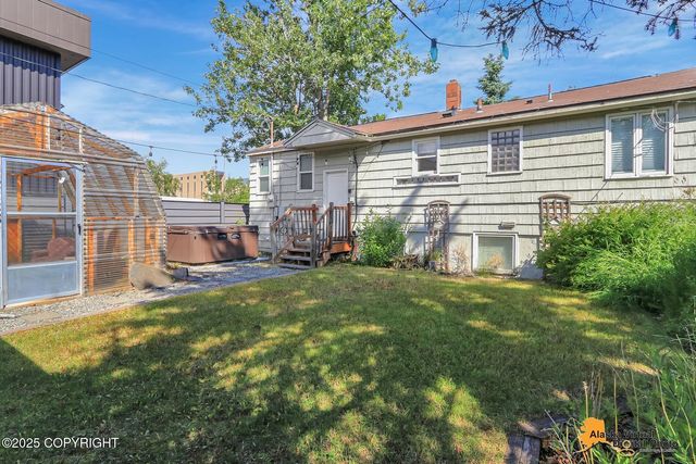 124 E 7th Avenue, Anchorage, AK 99501