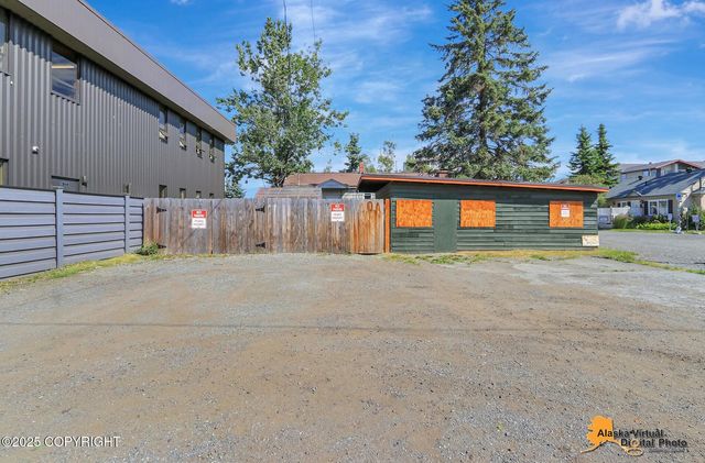 124 E 7th Avenue, Anchorage, AK 99501