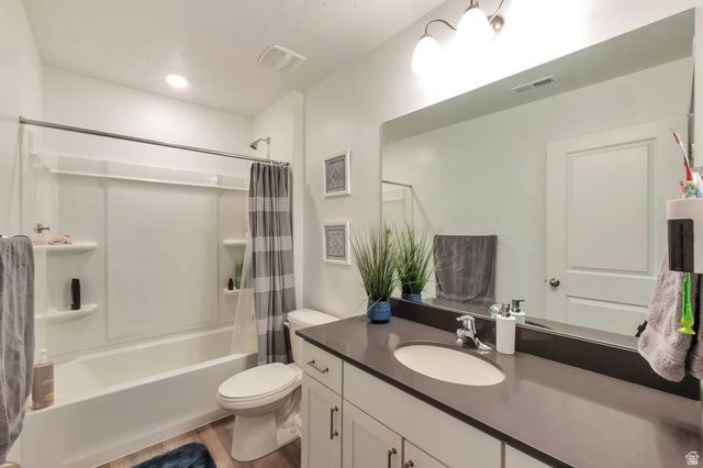 938 W FOX AVE, Santaquin, UT 84655