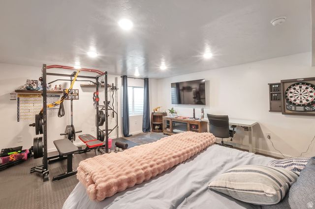 938 W FOX AVE, Santaquin, UT 84655