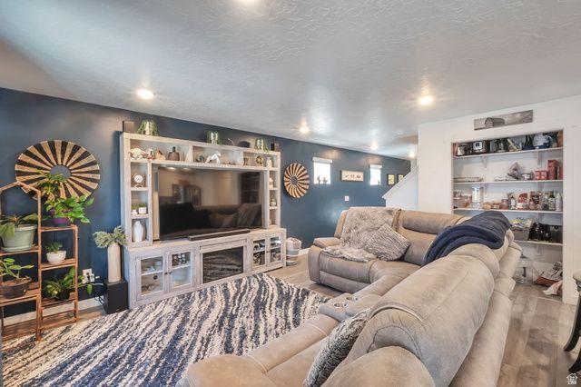 938 W FOX AVE, Santaquin, UT 84655