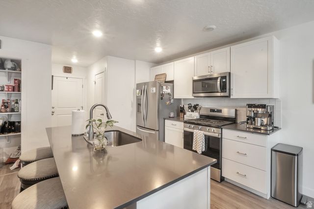 938 W FOX AVE, Santaquin, UT 84655