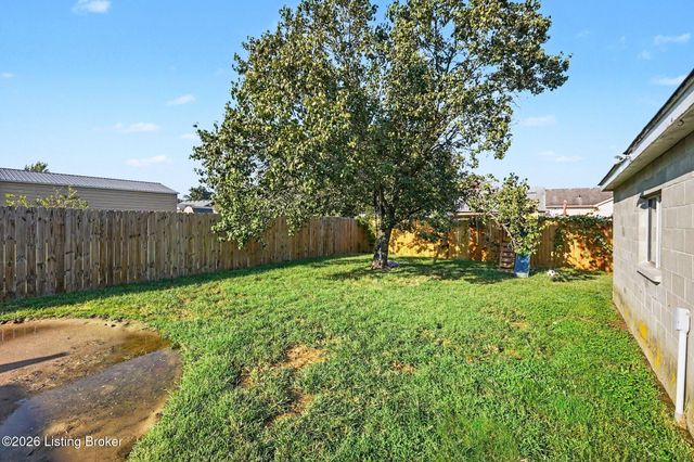 265 Drake Dr, Shepherdsville, KY 40165