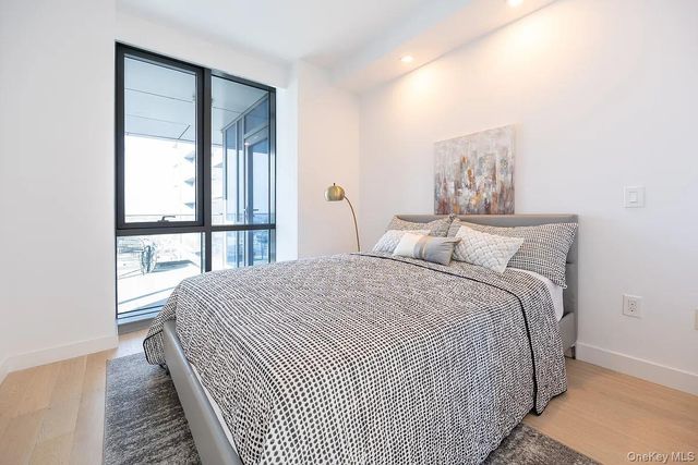 33-66 Farrington Stream 10I, Flushing, NY 11354