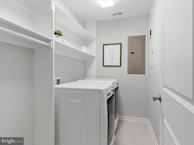 932 COLUMBUS ST N, Alexandria, VA 22314