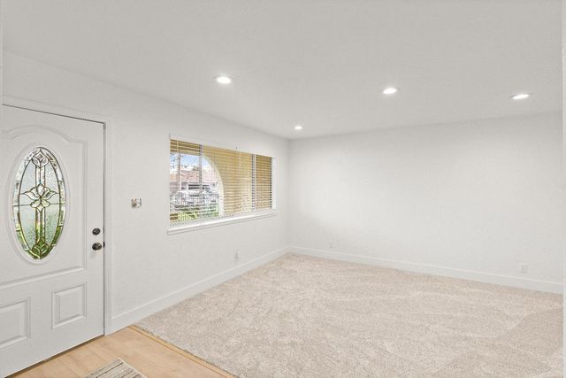 4014 42nd Ave, Sacramento, CA 95824