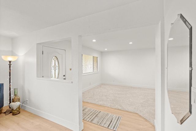 4014 42nd Ave, Sacramento, CA 95824