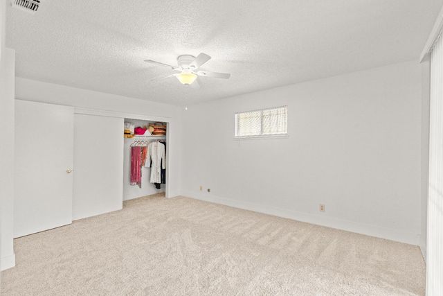 4014 42nd Ave, Sacramento, CA 95824