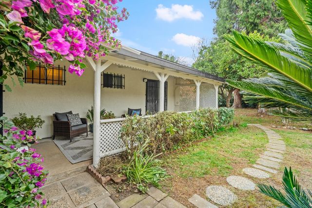 4014 42nd Ave, Sacramento, CA 95824