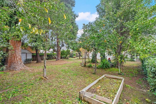 4014 42nd Ave, Sacramento, CA 95824