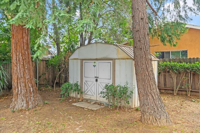 4014 42nd Ave, Sacramento, CA 95824