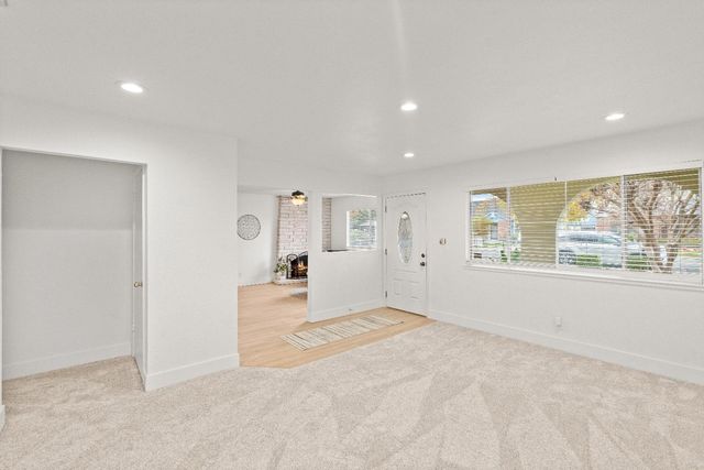 4014 42nd Ave, Sacramento, CA 95824