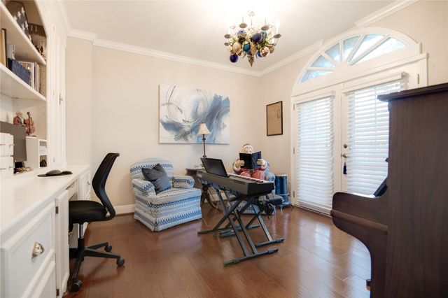 614 Olde Oaks Drive, Dickinson, TX 77539