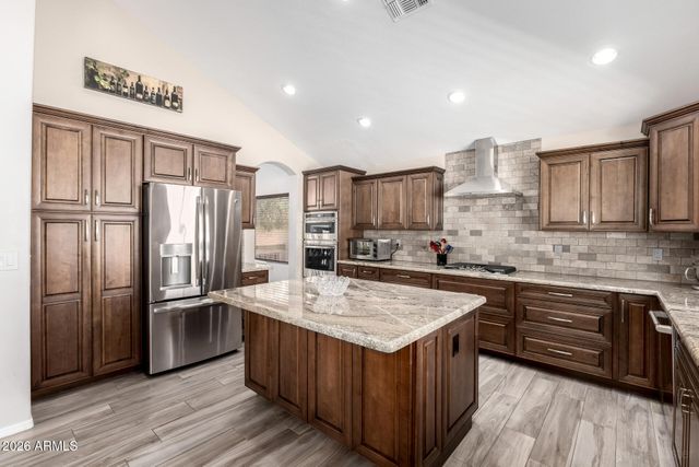 6926 W BRILES Road, Peoria, AZ 85383