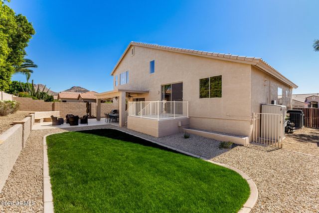 6926 W BRILES Road, Peoria, AZ 85383