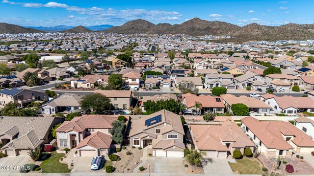 6926 W BRILES Road, Peoria, AZ 85383