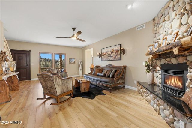 1560 Southpark Circle, Prescott, AZ 86305