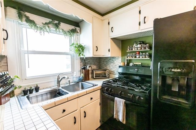 200 Unit Street, Providence, RI 02909
