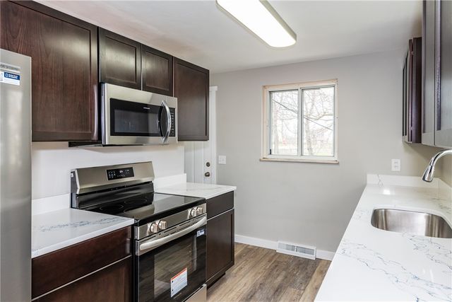 1221 Rangeley Avenue, Dayton, OH 45403