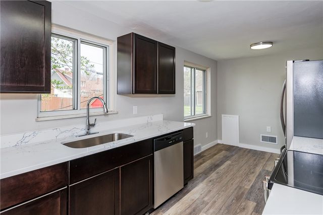 1221 Rangeley Avenue, Dayton, OH 45403